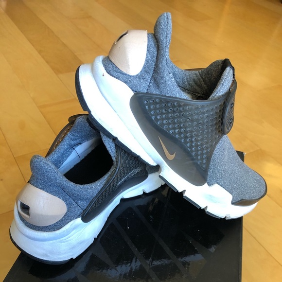 Nike grey/beige sneakers - Picture 5 of 6